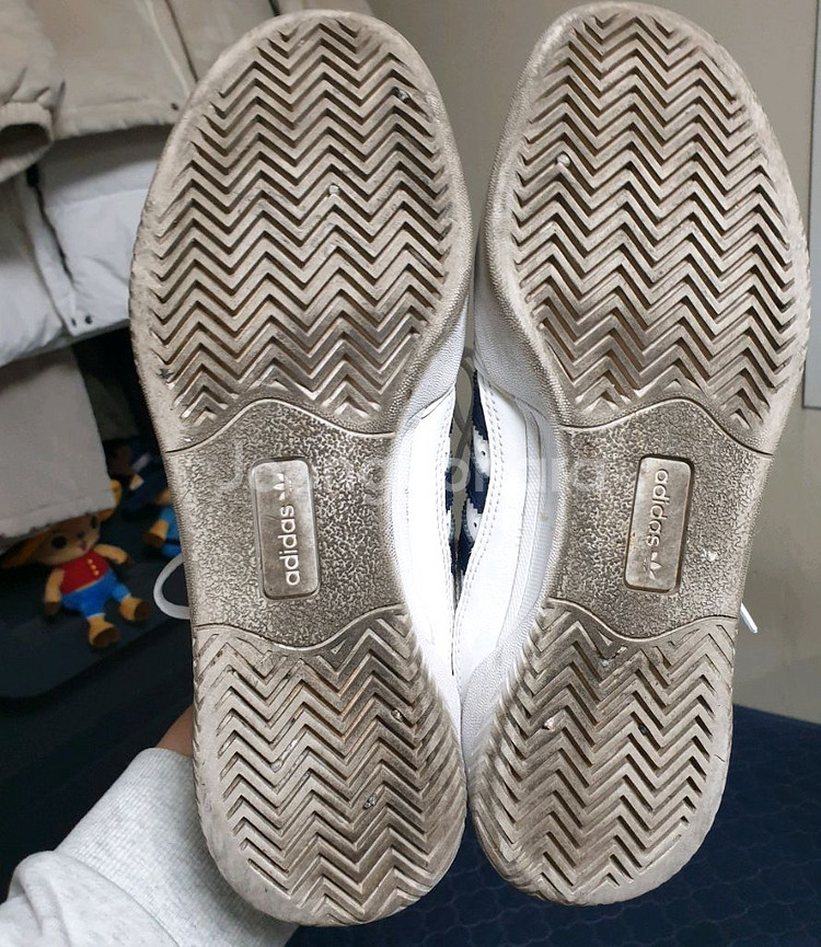 아디다스 스니커즈 화이트 (260)--4