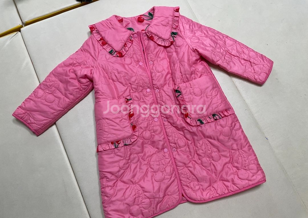 베베베베 리버시블 체리 점퍼 L--0