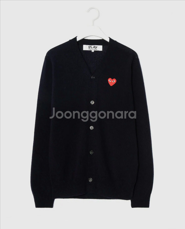 [새상품/정품] 꼼데가르송 플레이 레드하트 가디건 블랙 L (브이넥)--1
