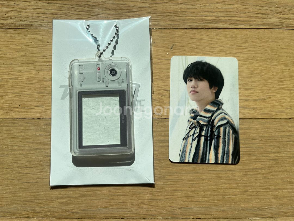 보이스토리 키링 미개봉, 리즈하오 포토카드(지아한위 친필사인)--0