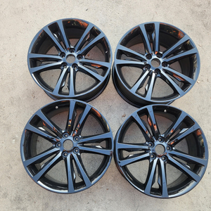 제네시스쿠페 젠쿱 19인치 블랙휠 순정휠 중고휠 팝니다