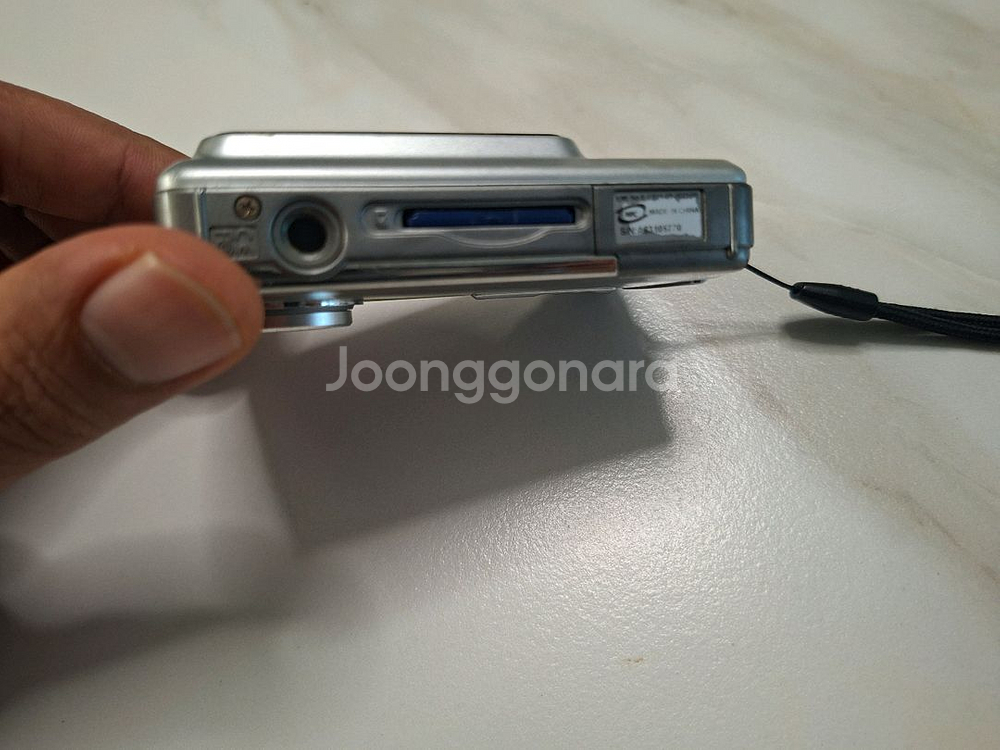 컴팩트 디지털카메라 부품용 디카--1