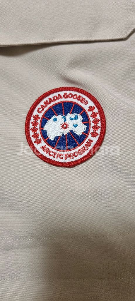 캐나다구스 아동 패딩 점퍼--1