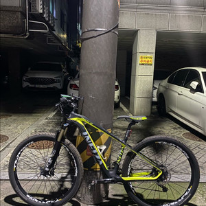 인피자 풀카본 탈레스xc mtb