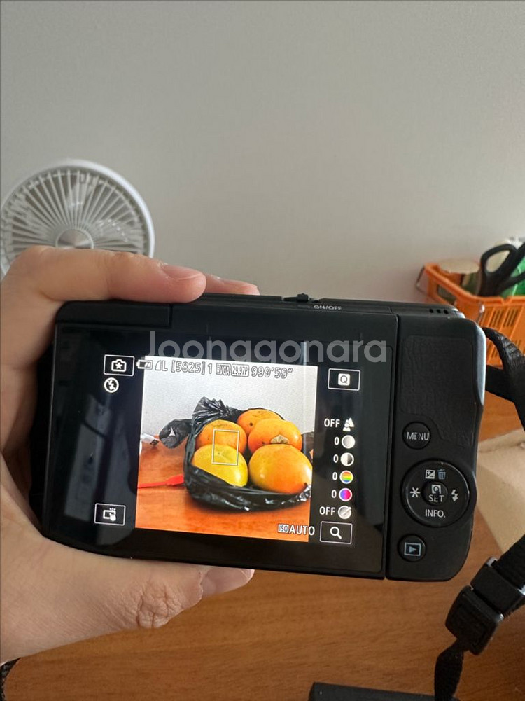 캐논 EOS M10 미러리스 카메라 (15-45mm 렌즈 장착)--2