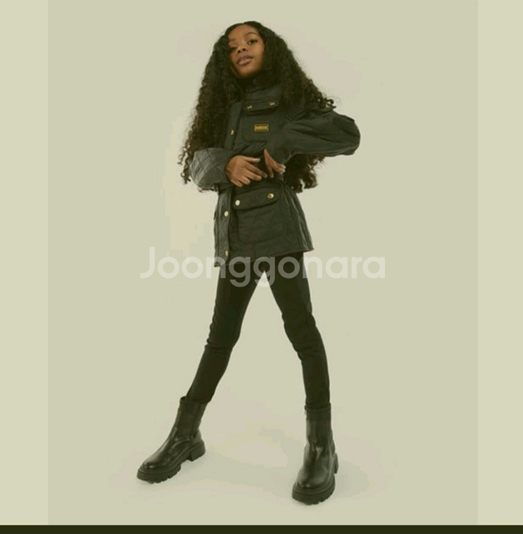 바버 걸즈 인터내셔널 폴라 퀼팅 자켓 블랙 S 6/7--1