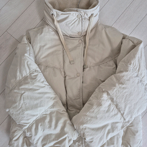 지컷 구스 패딩 점퍼