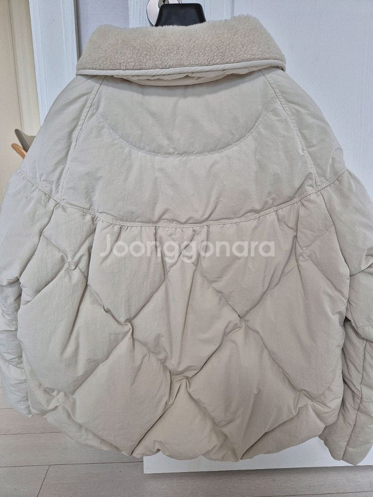 지컷 구스 패딩 점퍼--2