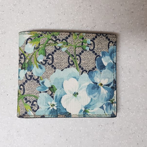 구찌 블룸 반지갑 S급