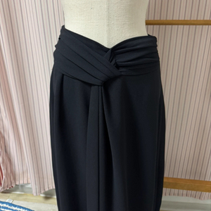 블랙 꼬임 롱 스커트 플레어 팬츠 치마바지 슬랙스