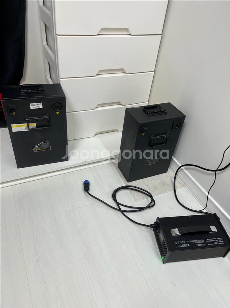 이누리 v1 베터리 충전기세트--0