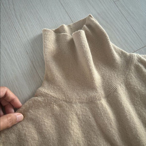 보웬 울 캐시미어 홀가먼트 터틀 원피스