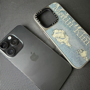 S급 상태좋음아이폰16프로 1테라 블랙 팝니다