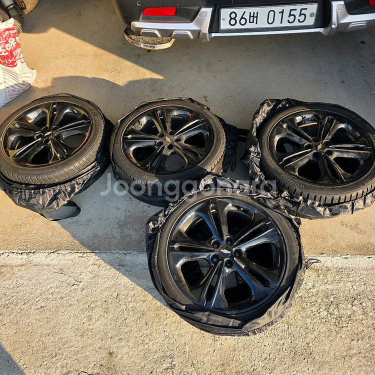 올뉴크루즈 18인치 순정 스노우 휠타이어 세트--0