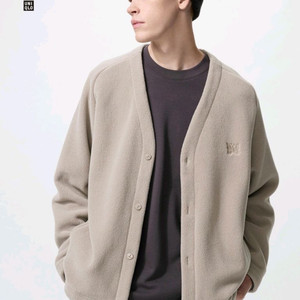 [M] 유니클로 니들스 가디건 새상품 팔아요