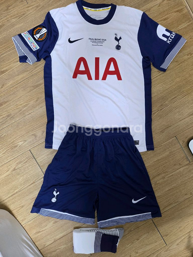 토트넘 손흥민 유로파 우승 기념 유니폼 상하의세트 새상품 판매(사이즈 105)--0