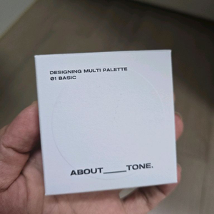 어바웃톤 디자이닝 멀티 팔레트 01 베이직 컨실러 + 브러쉬