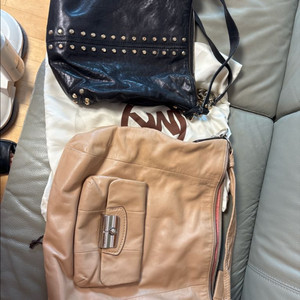 코치+마이클코어스 가방 2개 합해서 5만에 드려여