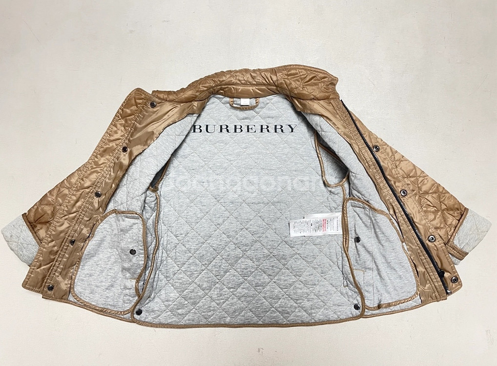 버버리 키즈 퀼팅 자켓(6Y)--3