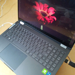 삼성 갤럭시북 플렉스2NT950QDA-XC73B i7-1165G7 SSD512