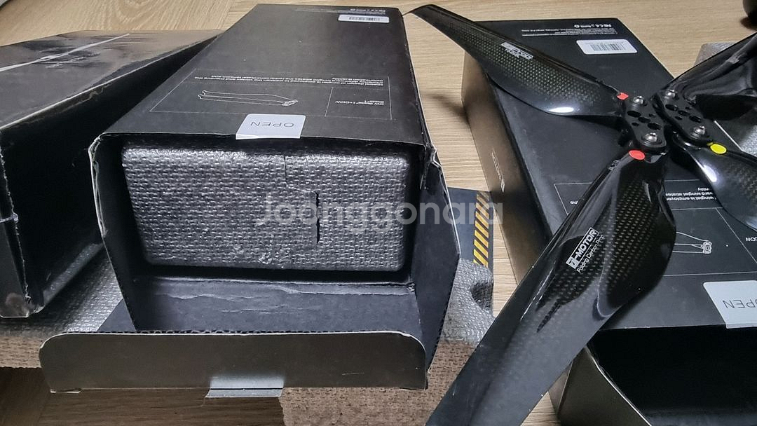 인스파이어2 성능향상 카본 폴딩 프로펠러 T-Motor FA15.2x5 3쌍--2