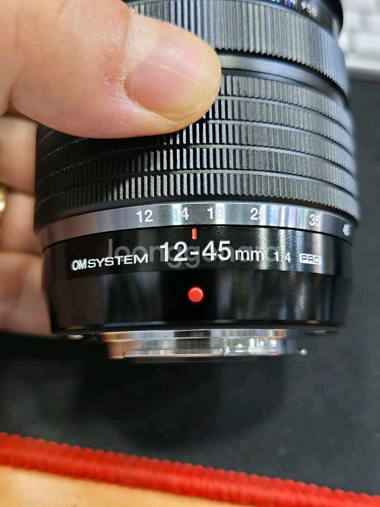 올림푸스 12-45mm F4 PRO 렌즈--7