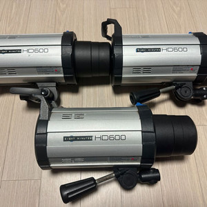 포맥스 HD600 조명3개 판매합니다