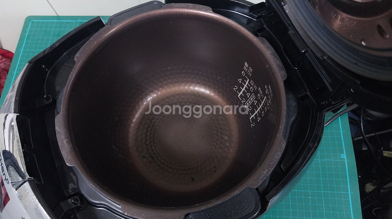 쿠첸 10인용 IH압력밥솥 WHK-CT1031SD--4