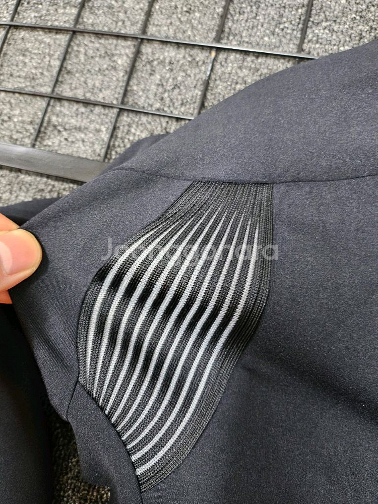 어메이징크리 아코디오 하이브리드 카라 골프 티셔츠--4