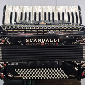아코디언아코디언 아코디온 스칸달리 4열37건반 96베이스 폴리포니코9 데코