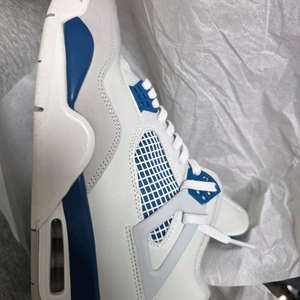 나이키 에어 조던4 인더스트리얼 블루 285 판매합니다.