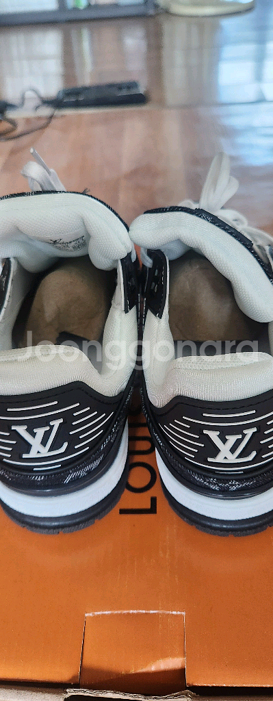 모노그램 스니커즈--2