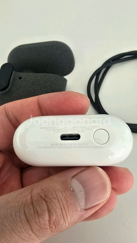 갤럭시 버즈3프로 화이트 새상품급 케이스포함--3