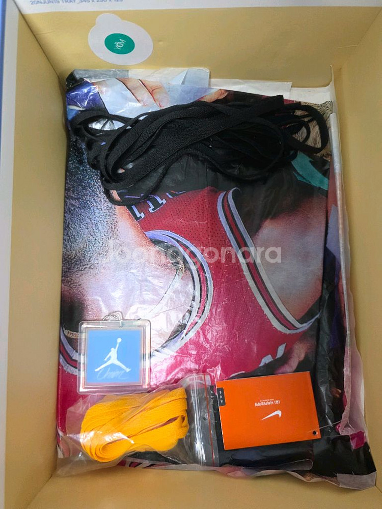 나이키 에어조던 4 유니온 느와르 285 판매합니다.--5