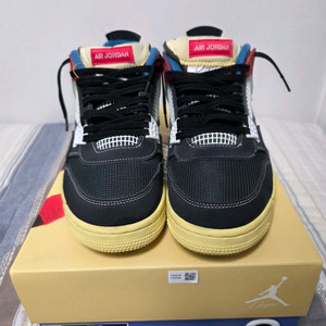 나이키 에어조던 4 유니온 느와르 285 판매합니다.