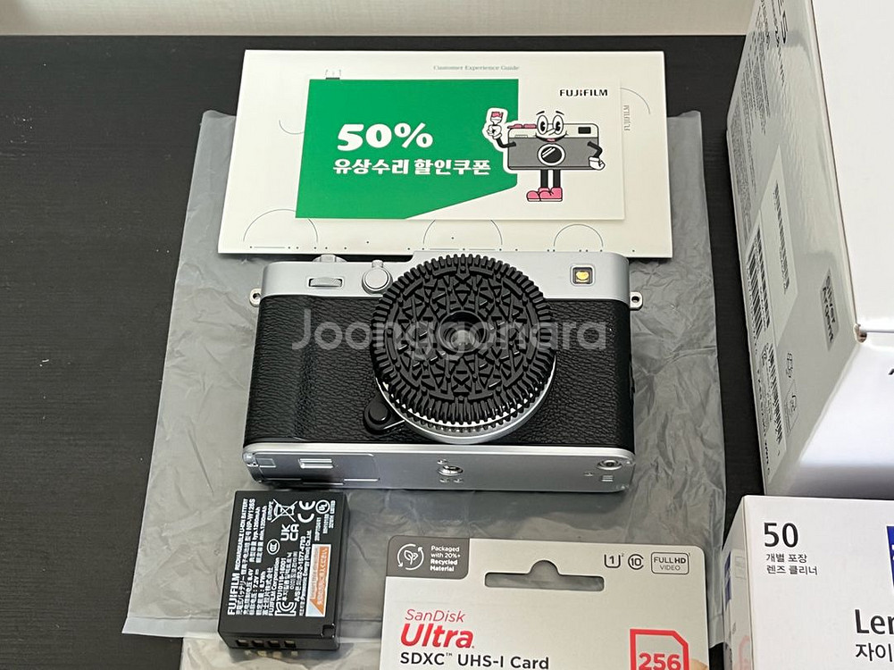 후지필름 X-E5 실버 바디--1