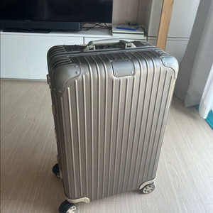 리모와 오리지널 티타늄골드