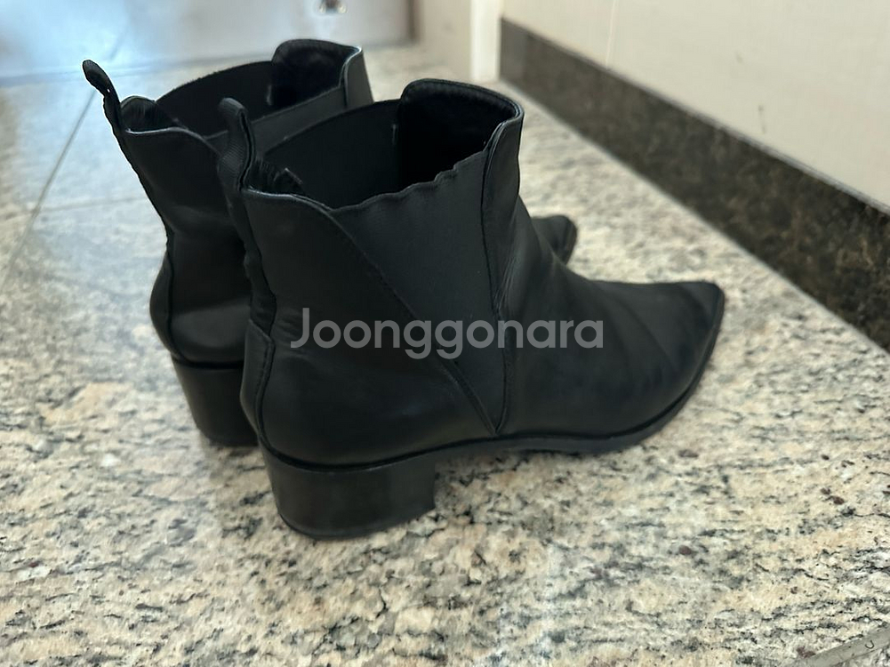 아르네 스튜디오 앵클부츠 245--7