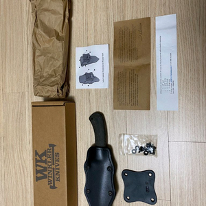 윙클러 벨트 2 나이프 판매 합니다