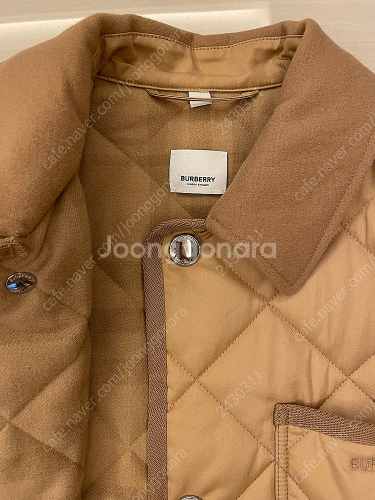 BURBERRY 버버리 다이아몬드 퀼팅 로고 남성 자켓 23SS 8058116 판매--4