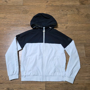 디스커버리 바람막이점퍼