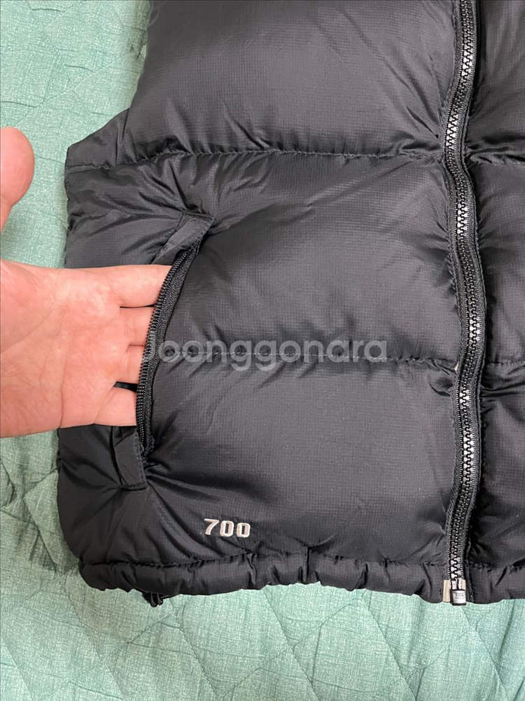 노스페이스 700 중앙로고 패딩 조끼 블랙 xs--3