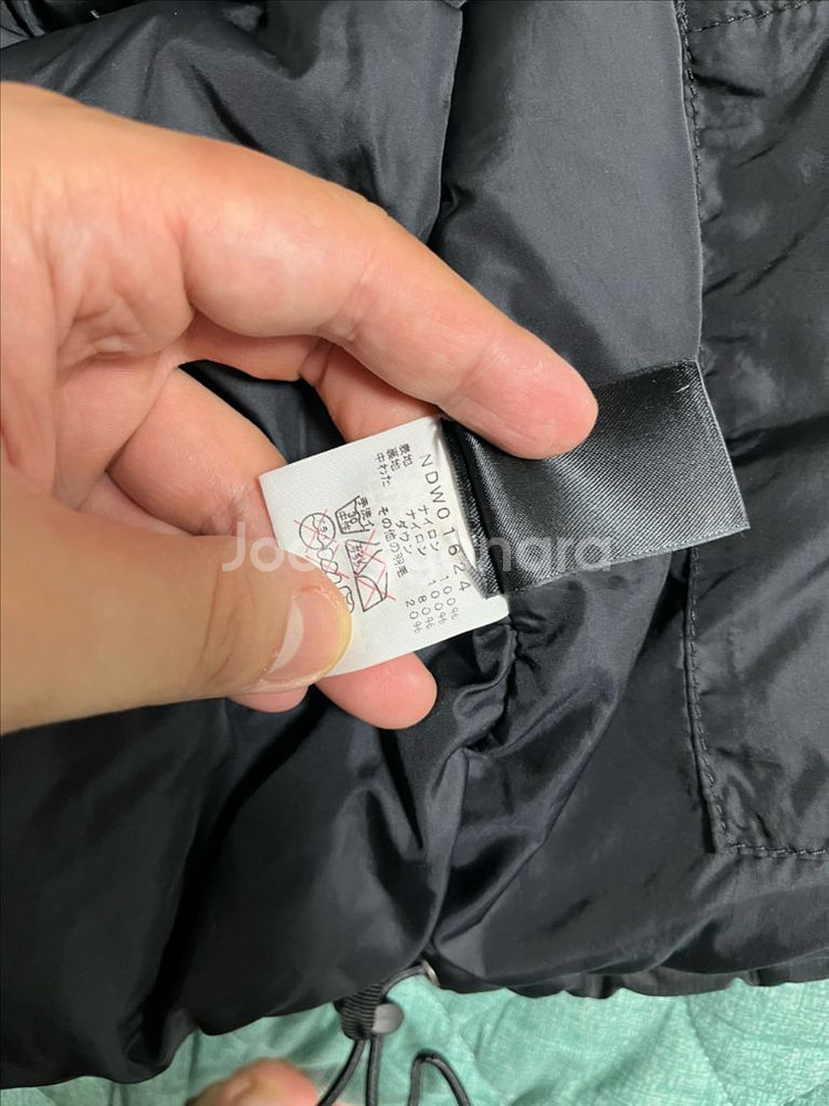 노스페이스 700 중앙로고 패딩 조끼 블랙 xs--8