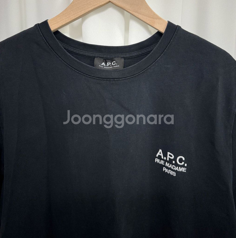 아페쎄 반팔 티셔츠--4