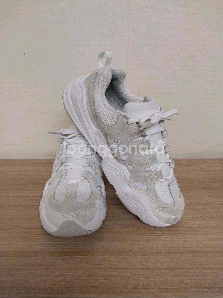 여성 나이키 테크 헤라 화이트 런닝화, 운동화 (235)--1