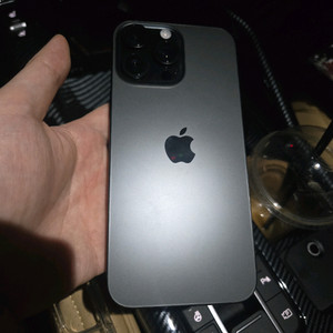 새상품급)아이폰16프로맥스 256G 블랙 판매. 배터리 100%