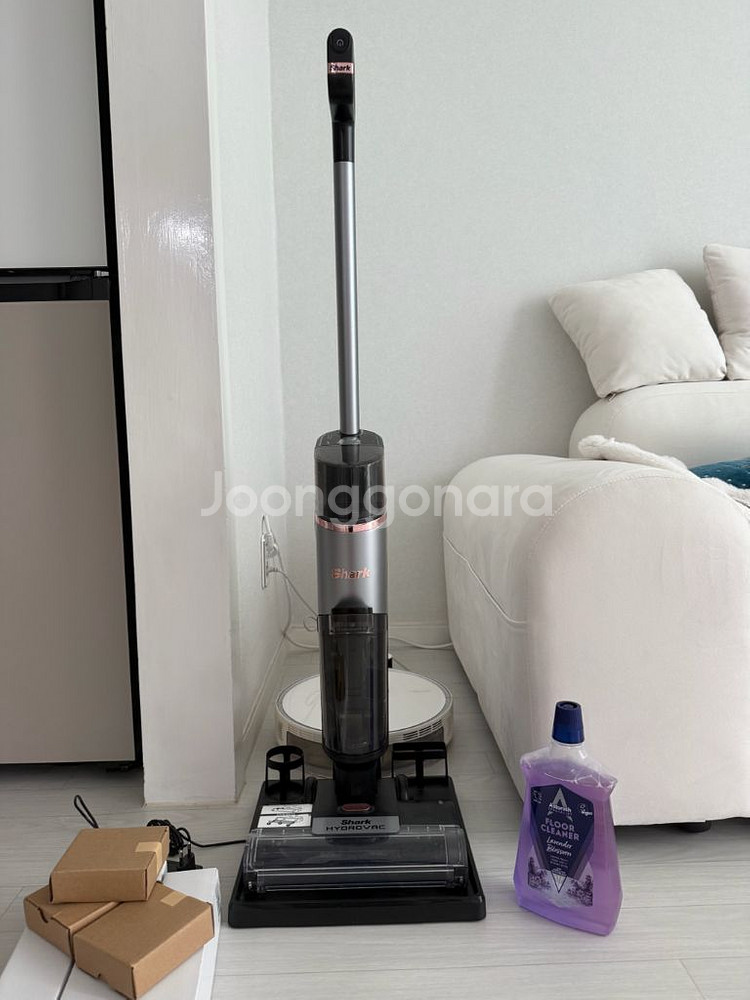 샤크 하이드로백 WD210KR 진공청소기--1