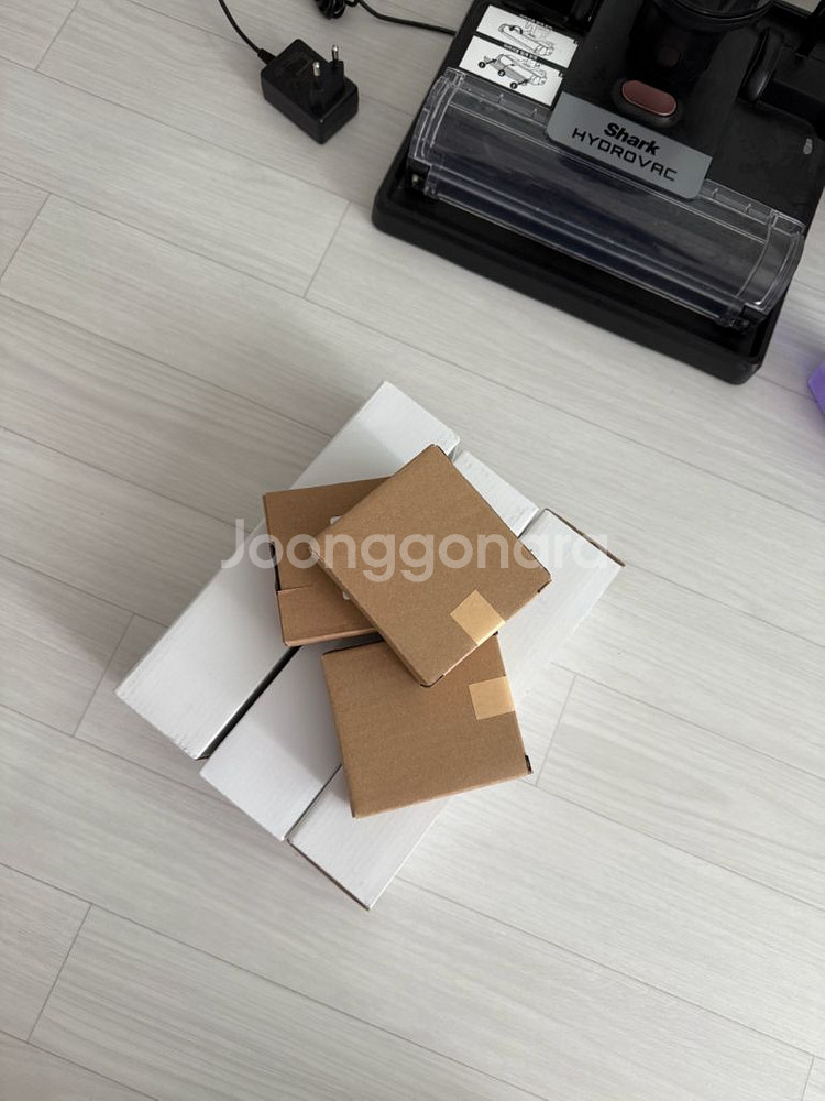 샤크 하이드로백 WD210KR 진공청소기--2