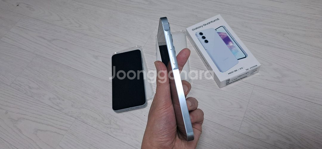 대전 개인 갤럭시퀀텀5 최저가 26만원팝니다--0