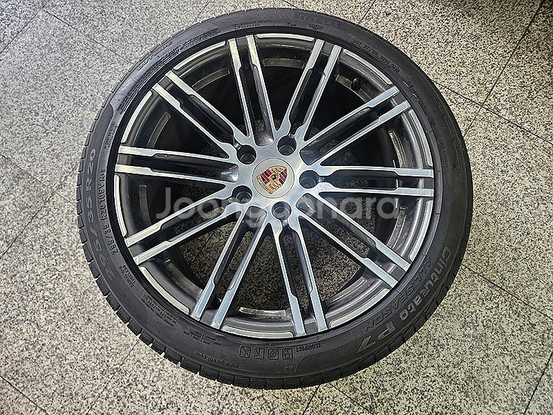 포르쉐 970 파나메라 터보3 정품 20인치 휠 후륜--0